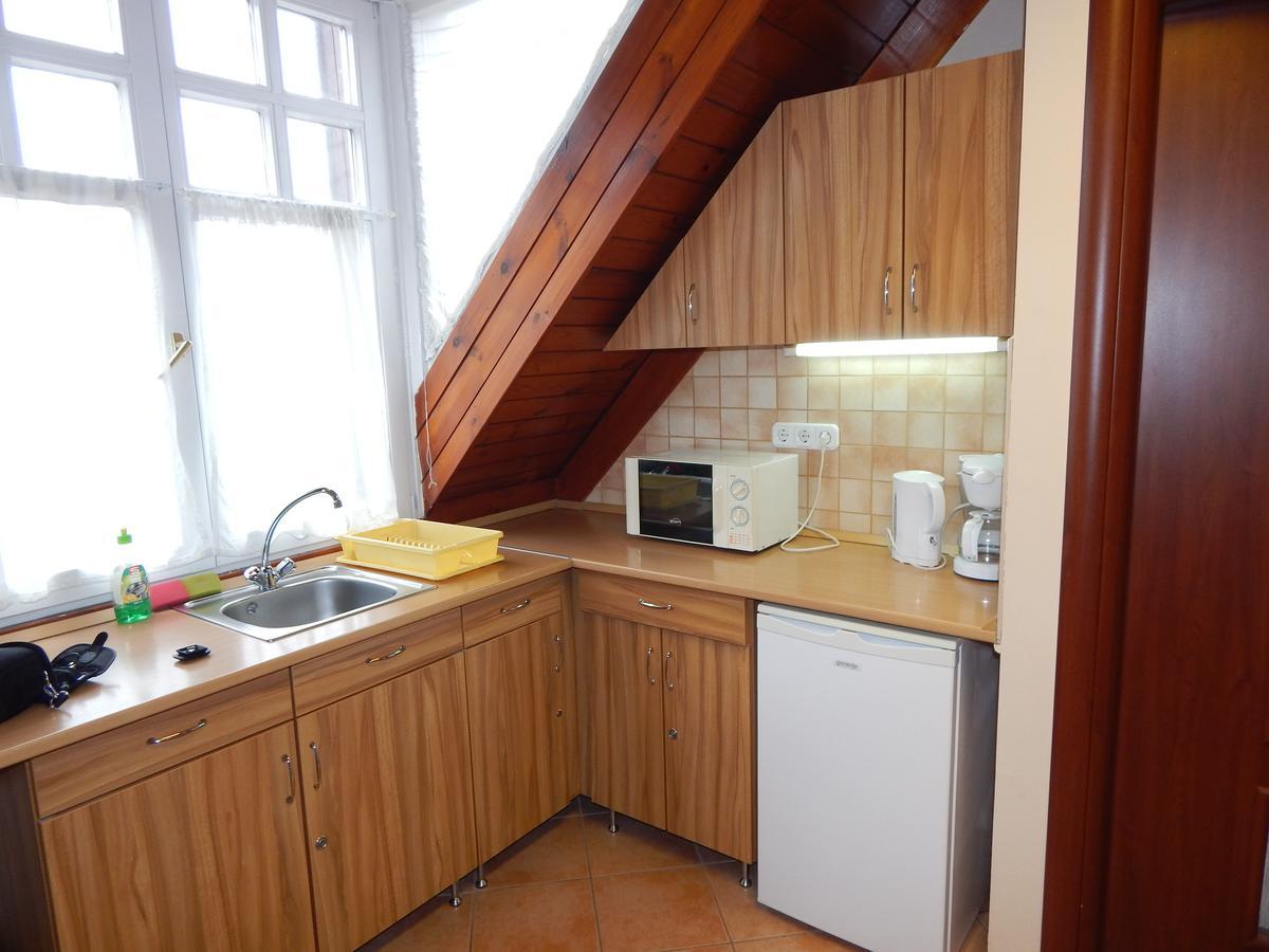 Kalvin Vendegszobak Debrecen Exterior photo